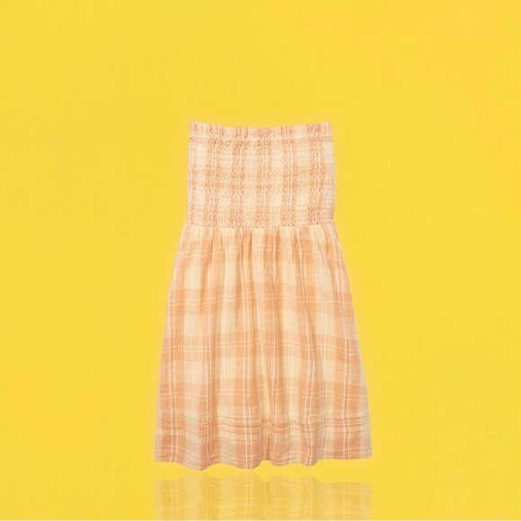 NWT American Eagle ‘Smockin’ On Sunshine Strapless Dress’ in “Peach” Gingham M - Picture 2 of 13